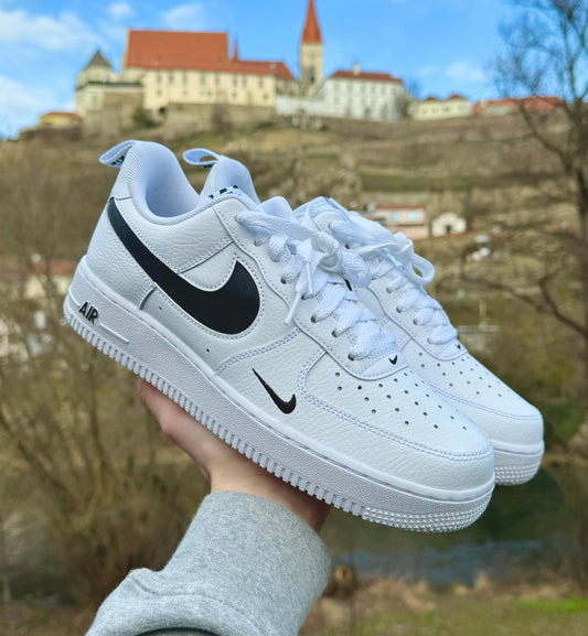 Nike Air Force 1 Low “Multi-Etch Swoosh” (38.5 41)